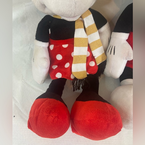 DISNEY MICKEY/MINNIE MOUSE CHRISTMAS SANTA 20" PLUSH DOLLS - Picture 2 of 14